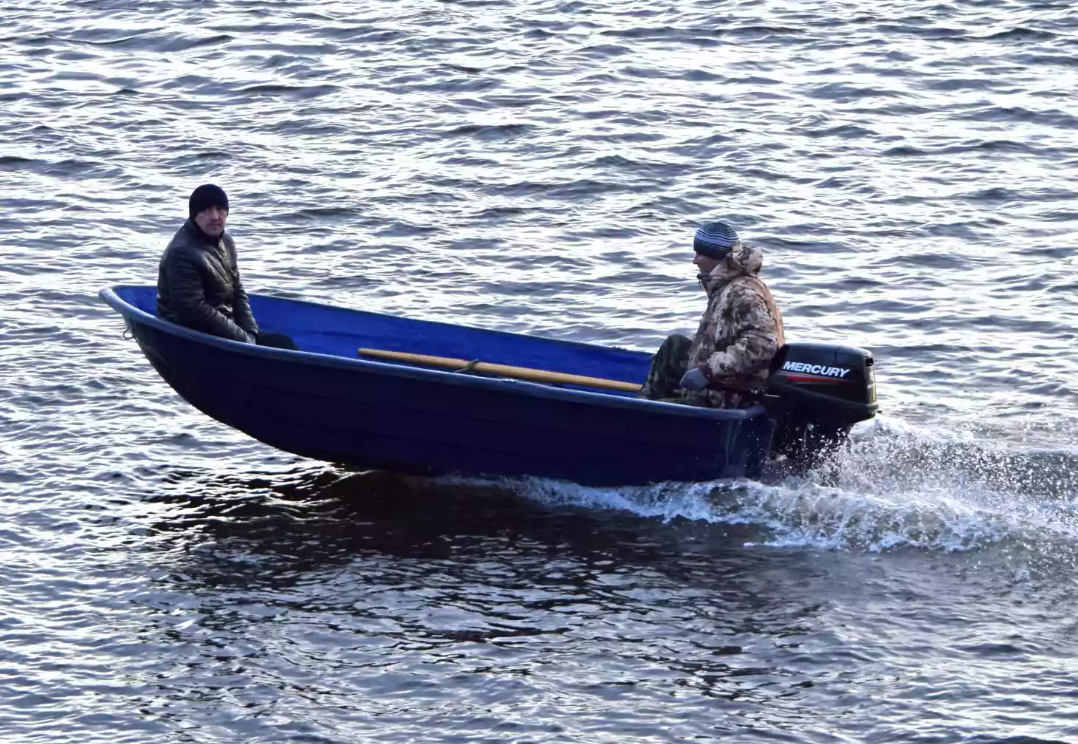 Стеклопластиковая лодка Neman-340 (тримаран) в Костроме