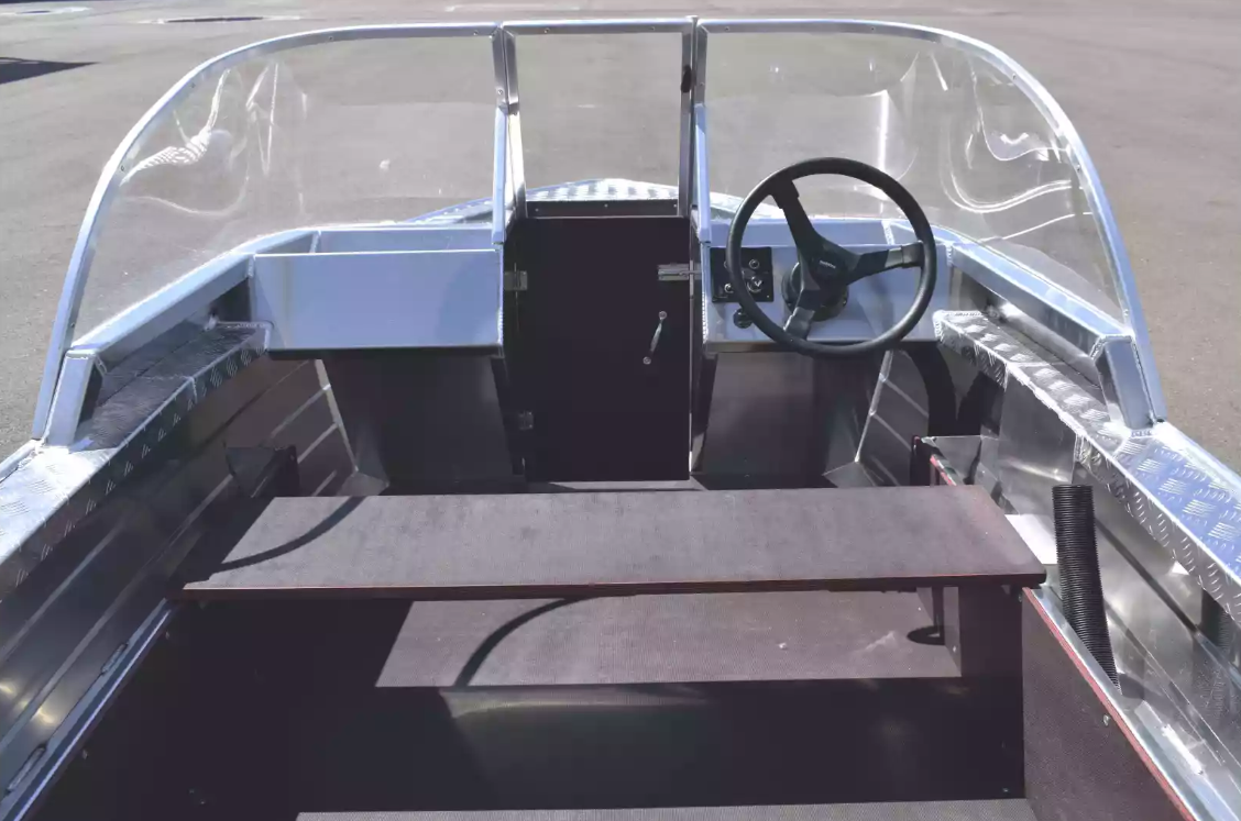 Алюминиевая лодка Wyatboat-390 DCM в Костроме