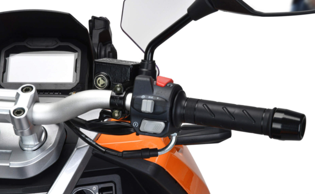 Скутер MOTOLAND (МОТОЛЕНД) T-MAX 150 в Костроме