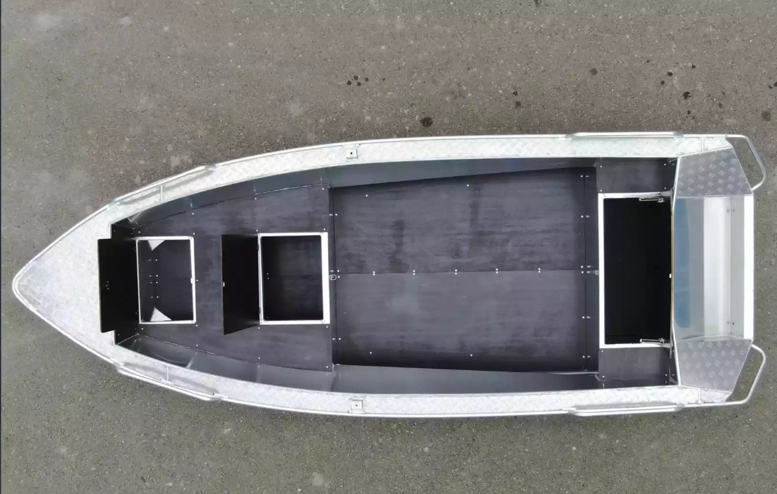 Алюминиевая лодка  Wyatboat-430М FISH в Костроме