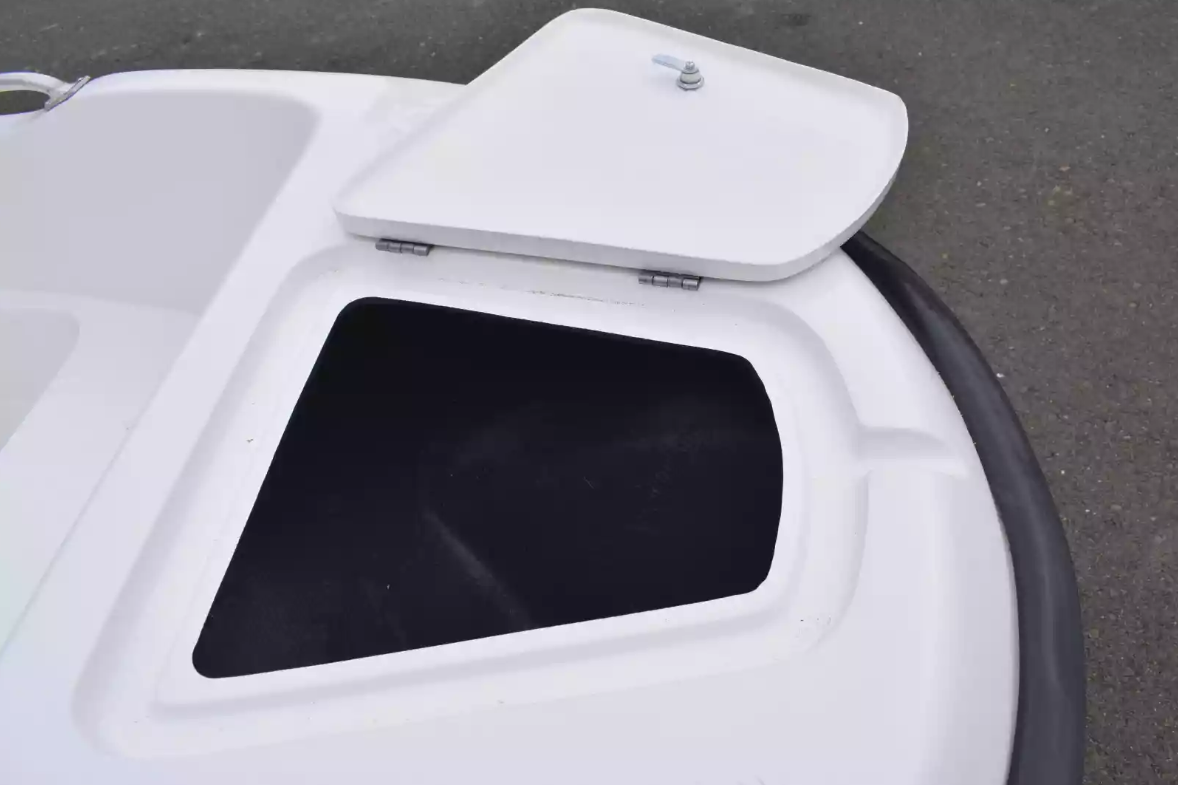 Стеклопластиковая лодка Пингвин New (тримаран) в Костроме