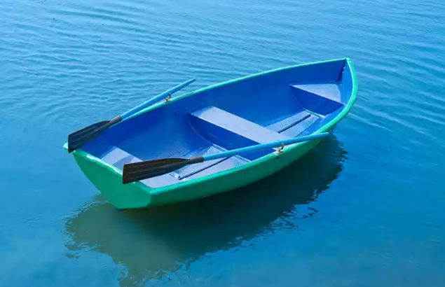 Стеклопластиковая лодка Дельфин в Костроме