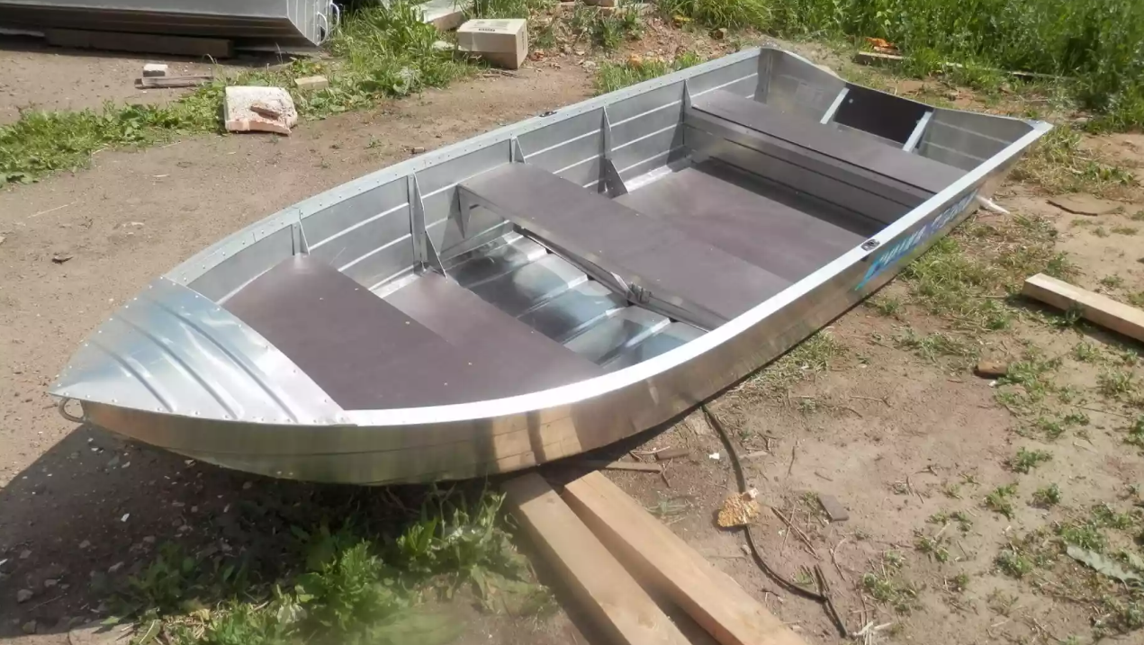 Алюминиевая лодка Вятка-Профи 32 в Костроме