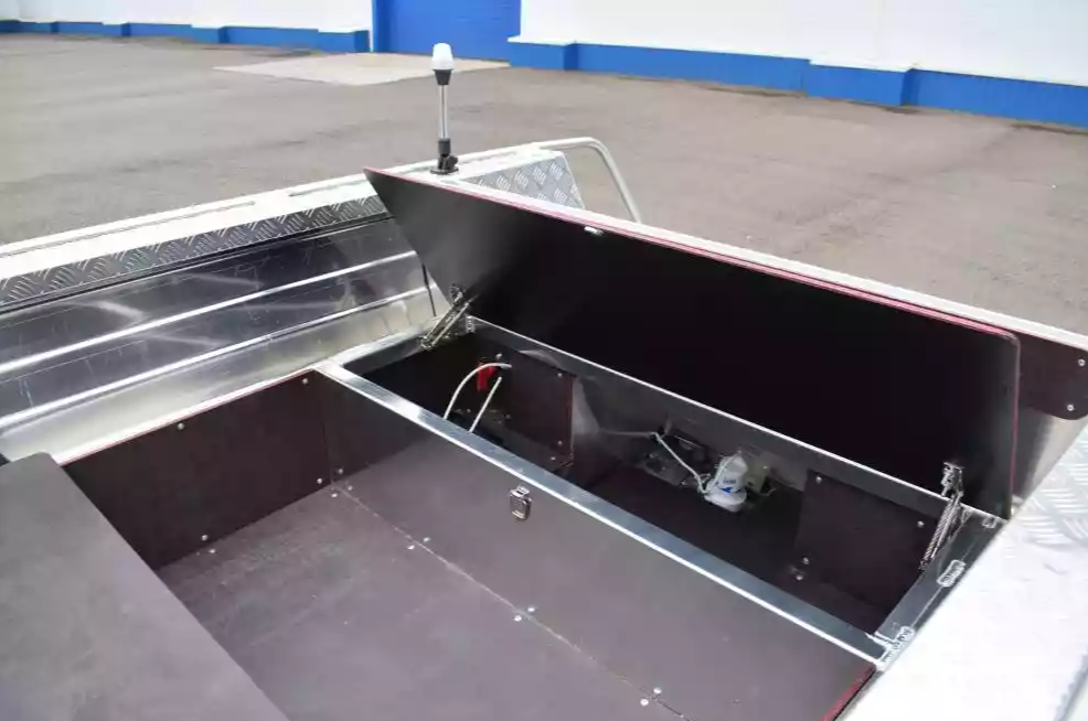 Алюминиевая лодка Wyatboat-390 DCM Увеличенный борт в Костроме