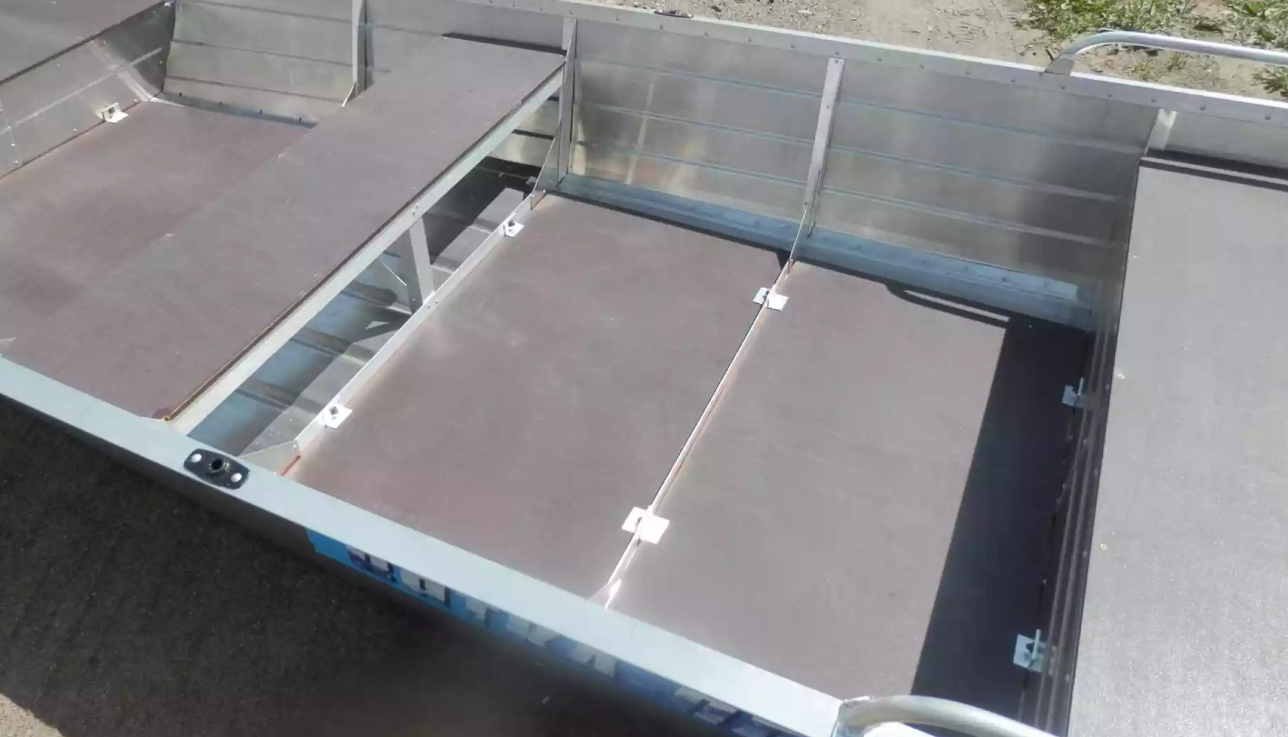 Алюминиевая лодка Вятка-Профи 32 в Костроме