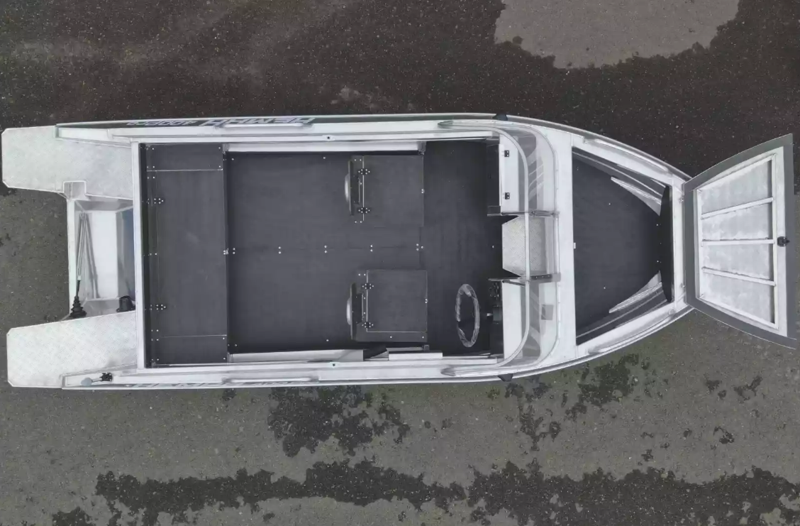 Алюминиевая лодка  Neman-400 PRO в Костроме