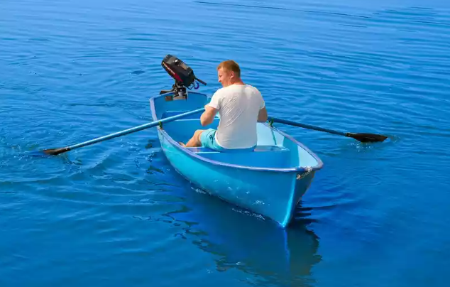 Стеклопластиковая лодка Омуль в Костроме