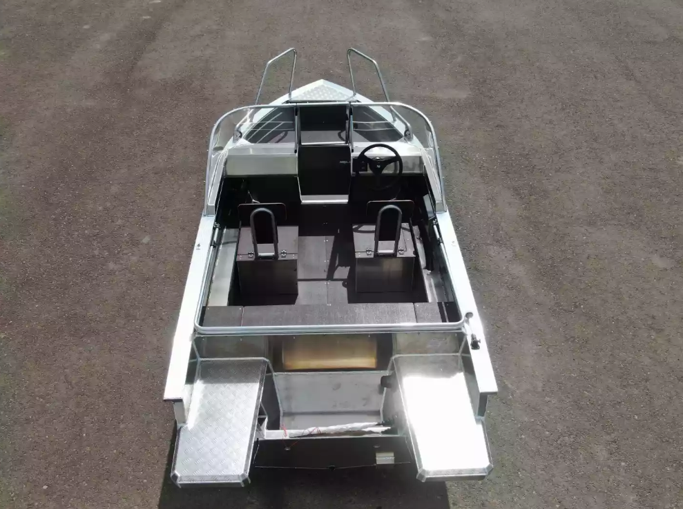 Алюминиевая лодка  Неман-400 DCM NEW в Костроме