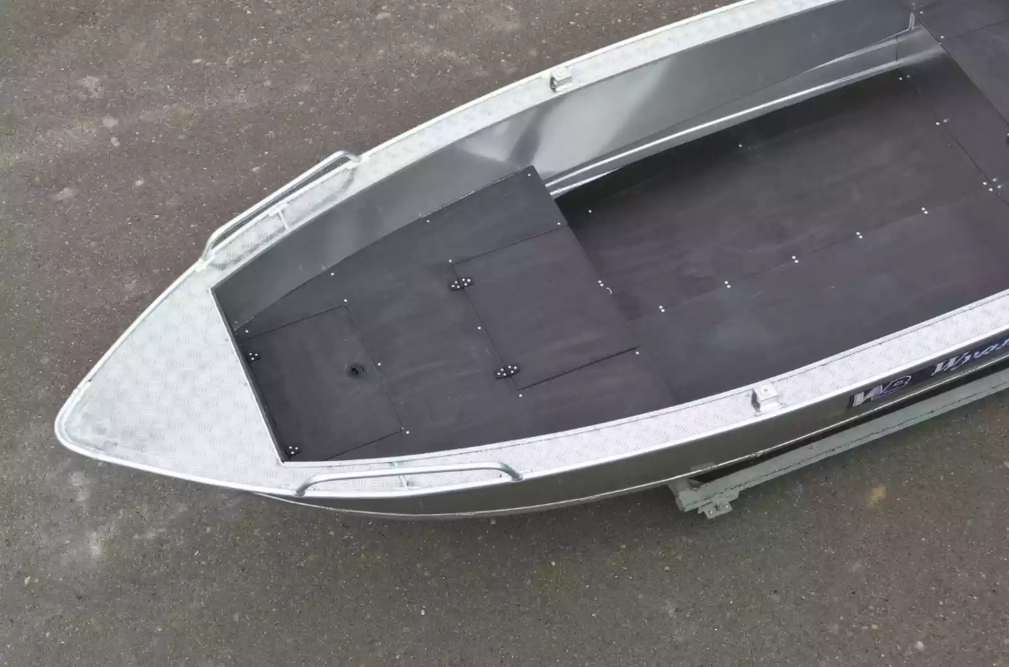 Алюминиевая лодка  Wyatboat-430М FISH в Костроме