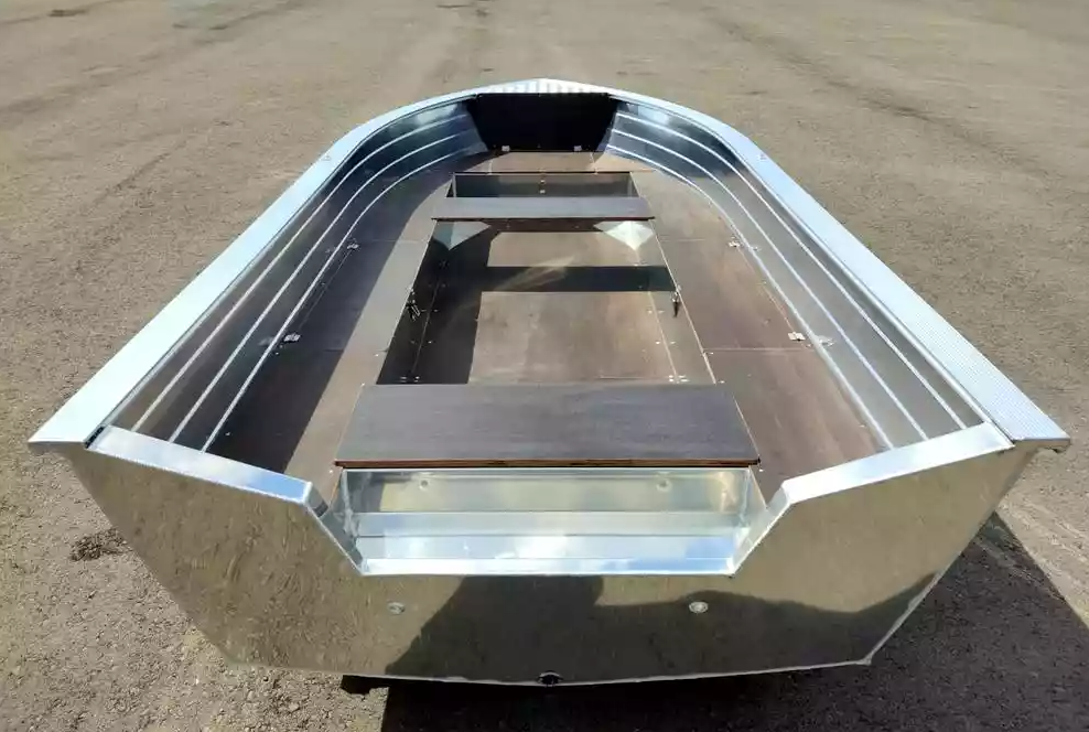 Алюминиевая лодка Неман-400 в Костроме