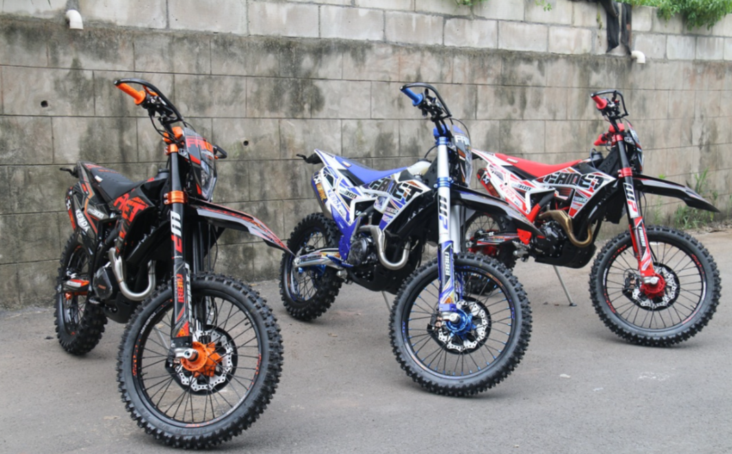 Кроссовый мотоцикл FAIDET NC300S ULTRA WP в Костроме