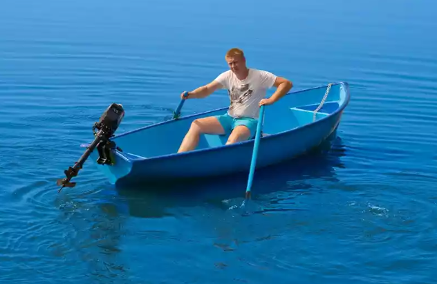 Стеклопластиковая лодка Омуль в Костроме