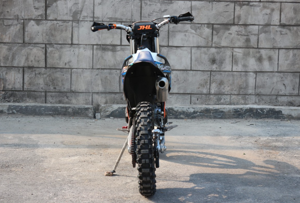 Мотоцикл JHLMOTO JHL Z3 CB250 (172FMM-3A) в Костроме