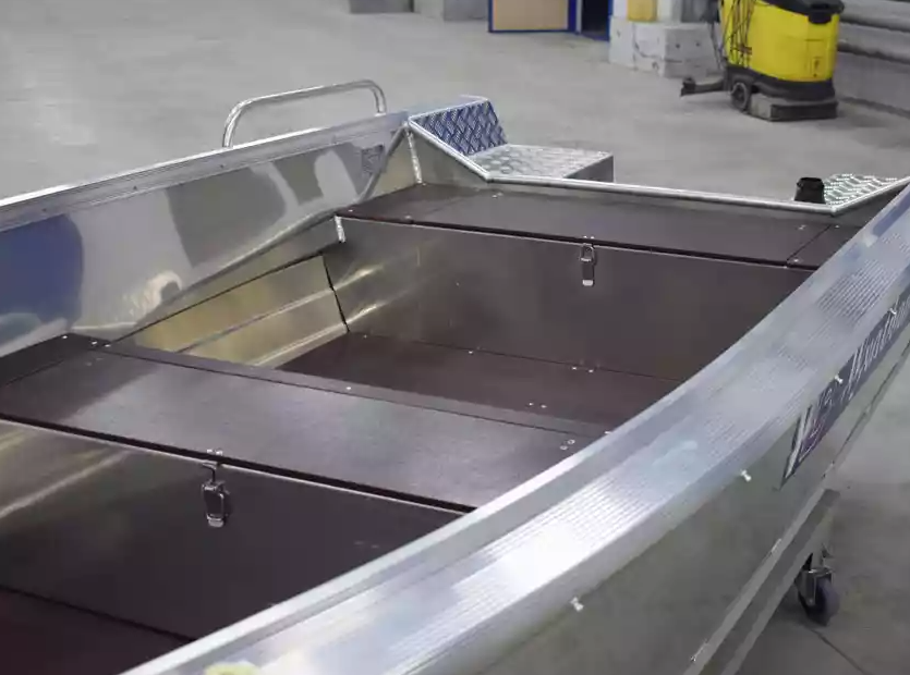 Алюминиевая лодка  Wyatboat-430 Р в Костроме