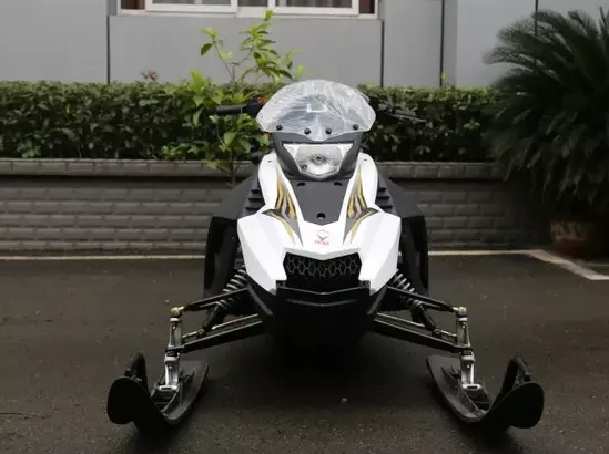 Снегоход ULAR 220 в Костроме