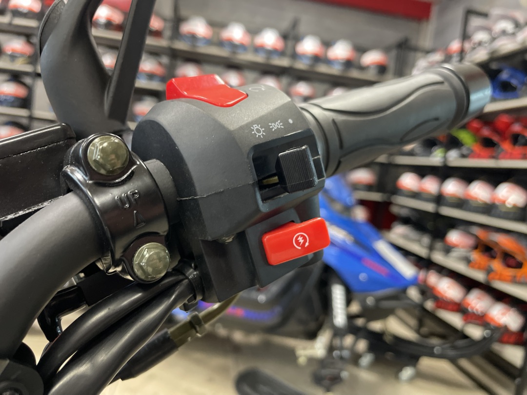 Мопед PROMAX CB150R (49) в Костроме