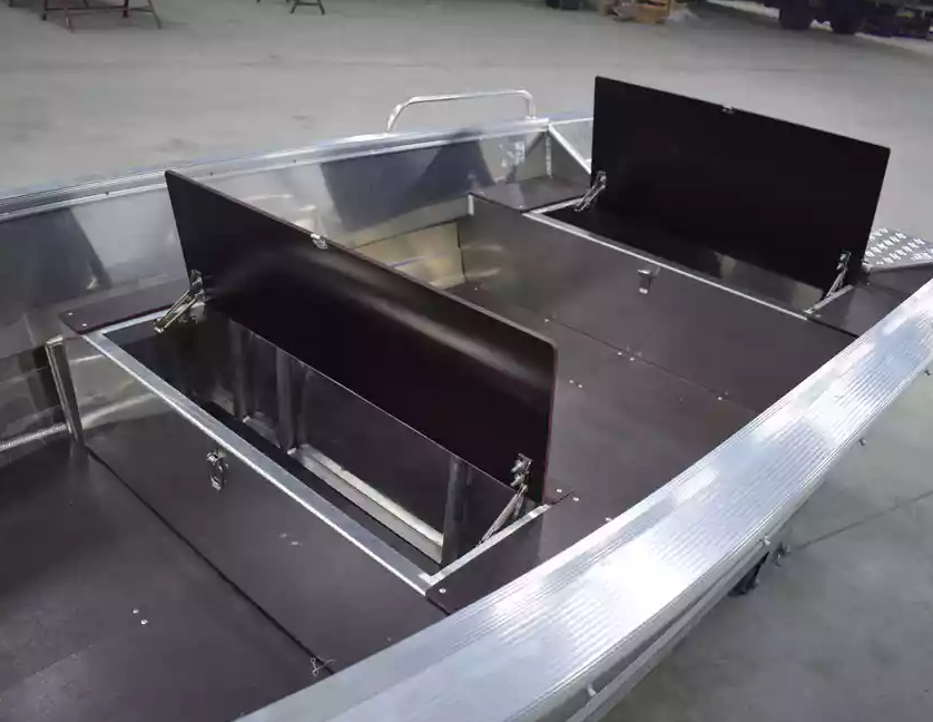 Алюминиевая лодка  Wyatboat-430 Р в Костроме