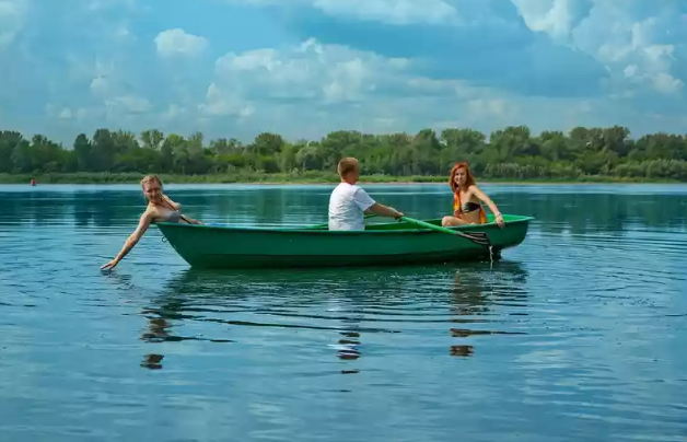 Стеклопластиковая Лодка Голавль в Костроме