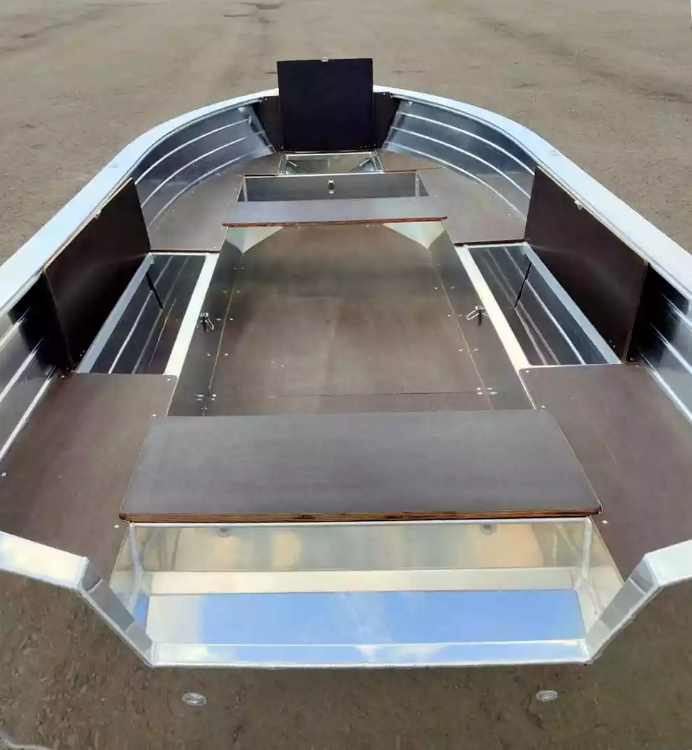 Алюминиевая лодка Неман-400 в Костроме