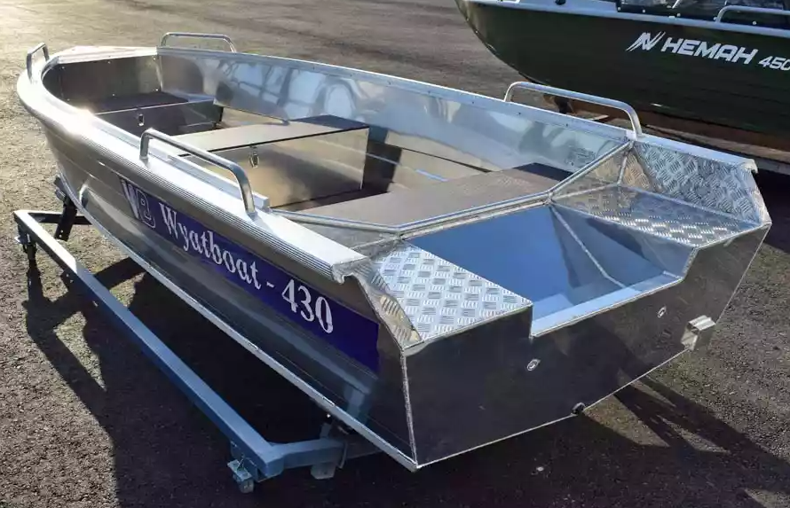 Алюминиевая лодка  Wyatboat-430 Р в Костроме