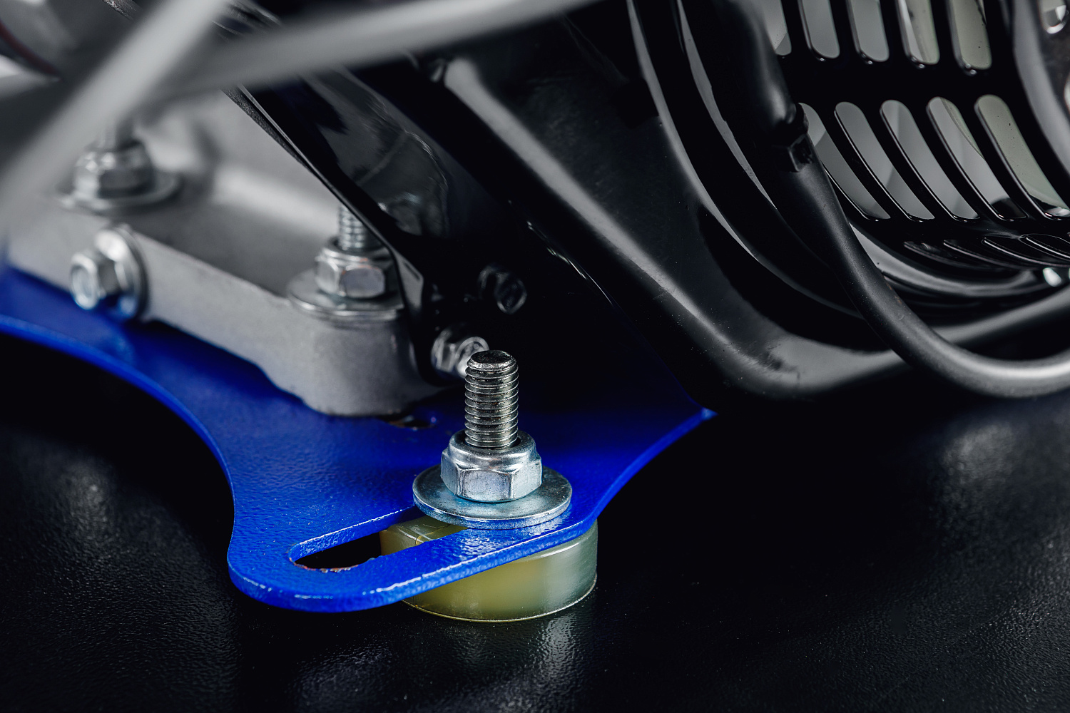 МОТОБУКСИРОВЩИК IKUDZO LONG 2.0 1700/500 EKR19 в Костроме