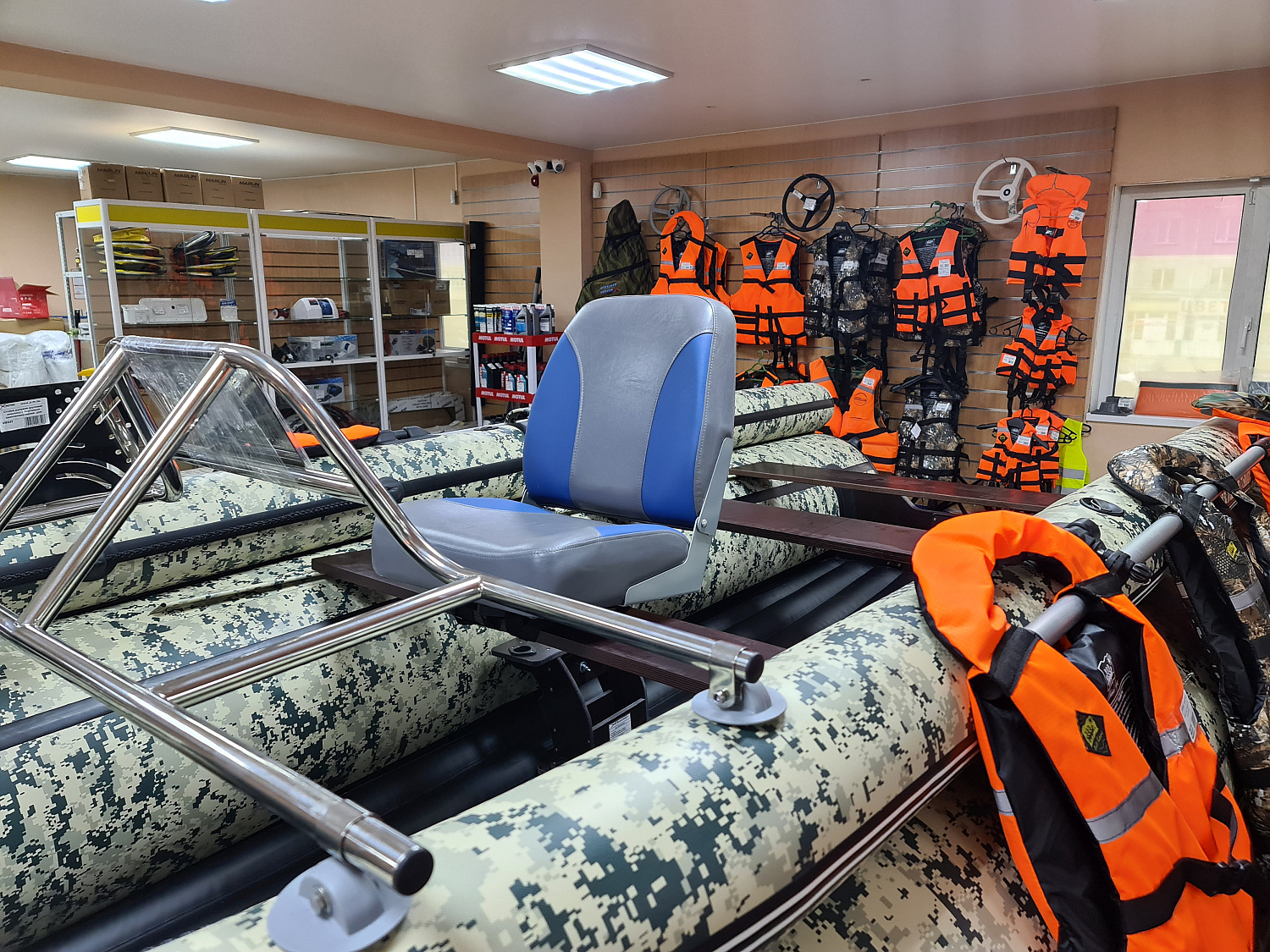 КРЕСЛО МЯГКОЕ РАСКЛАДНОЕ С ПОВОРОТНЫМ МЕХАНИЗМОМ ДЛЯ ЛОДОК в Костроме