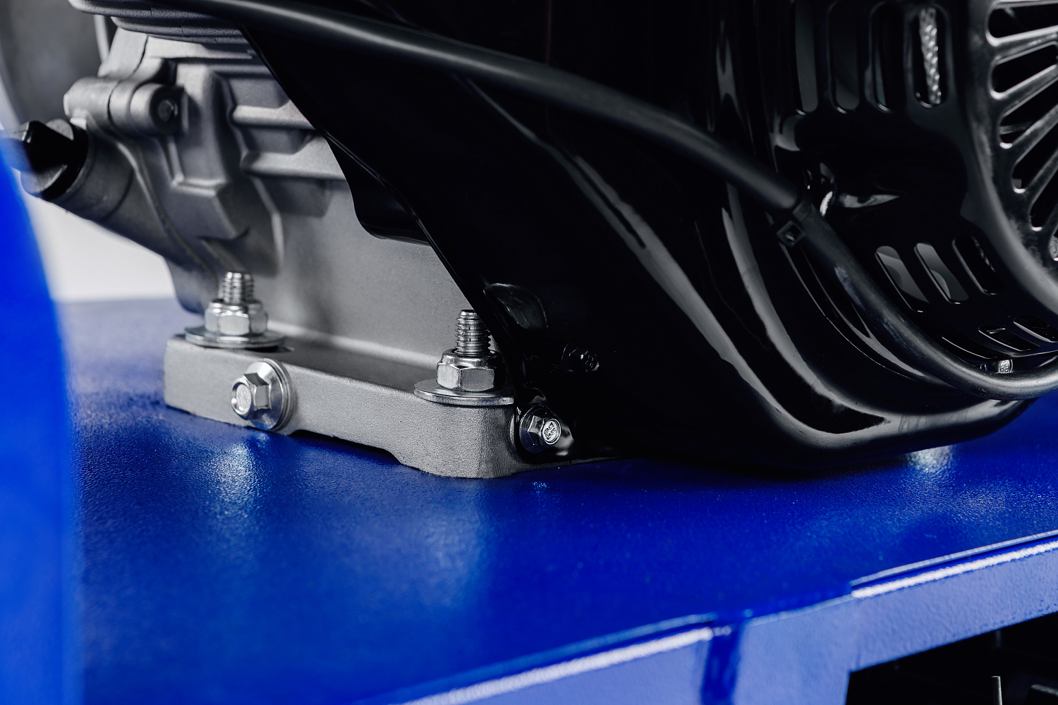 Мотобуксировщик SNOW DOG 17 с эл. запуском (DINKING) в Костроме