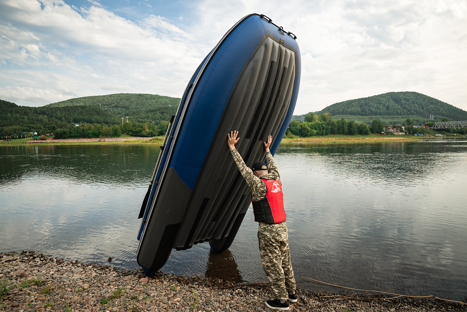 Лодка MISHIMO RIVER FJET PRO 430  под водомет в Костроме