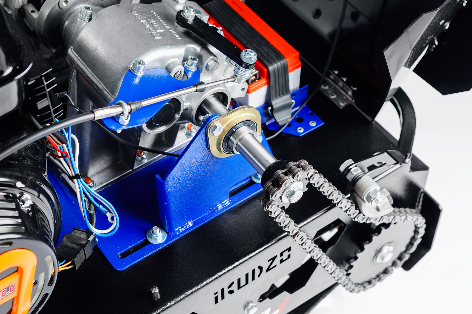 МОТОБУКСИРОВЩИК IKUDZO LONG 2.0 1700/500 EKR19 в Костроме