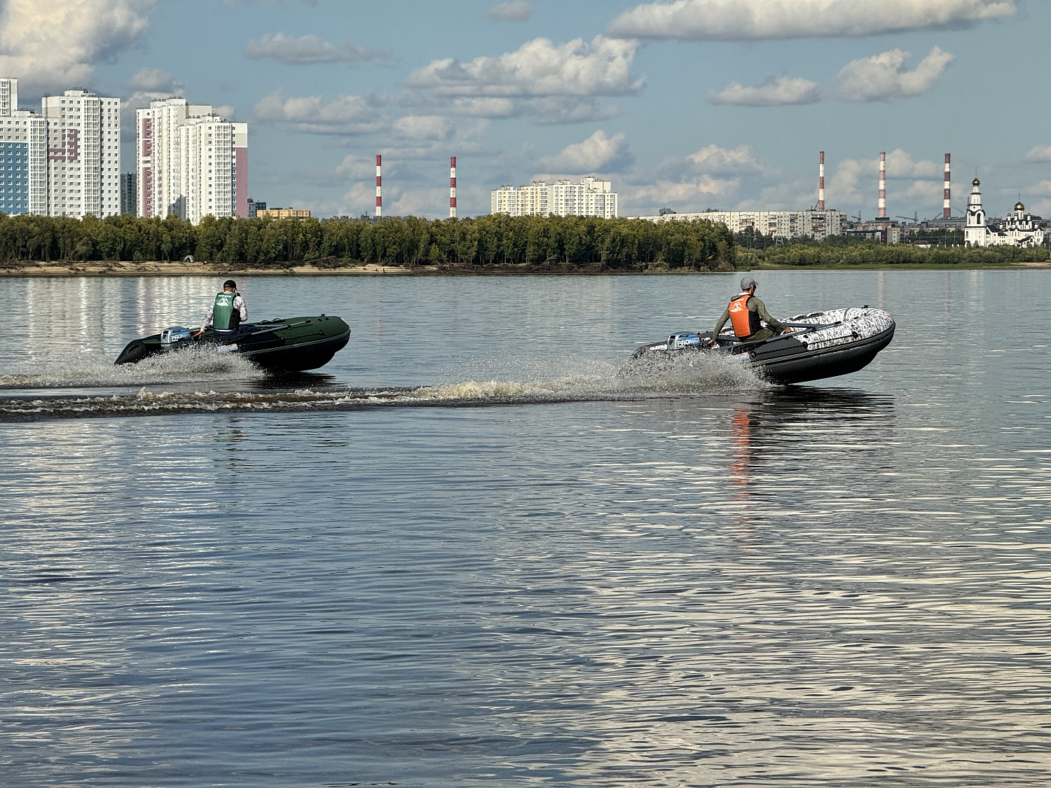 Лодка MISHIMO BIG FLOOR 440 в Костроме